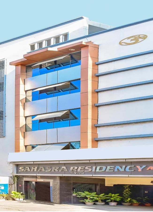 Hotel Sahasra Residency Tirupati Bagian luar foto